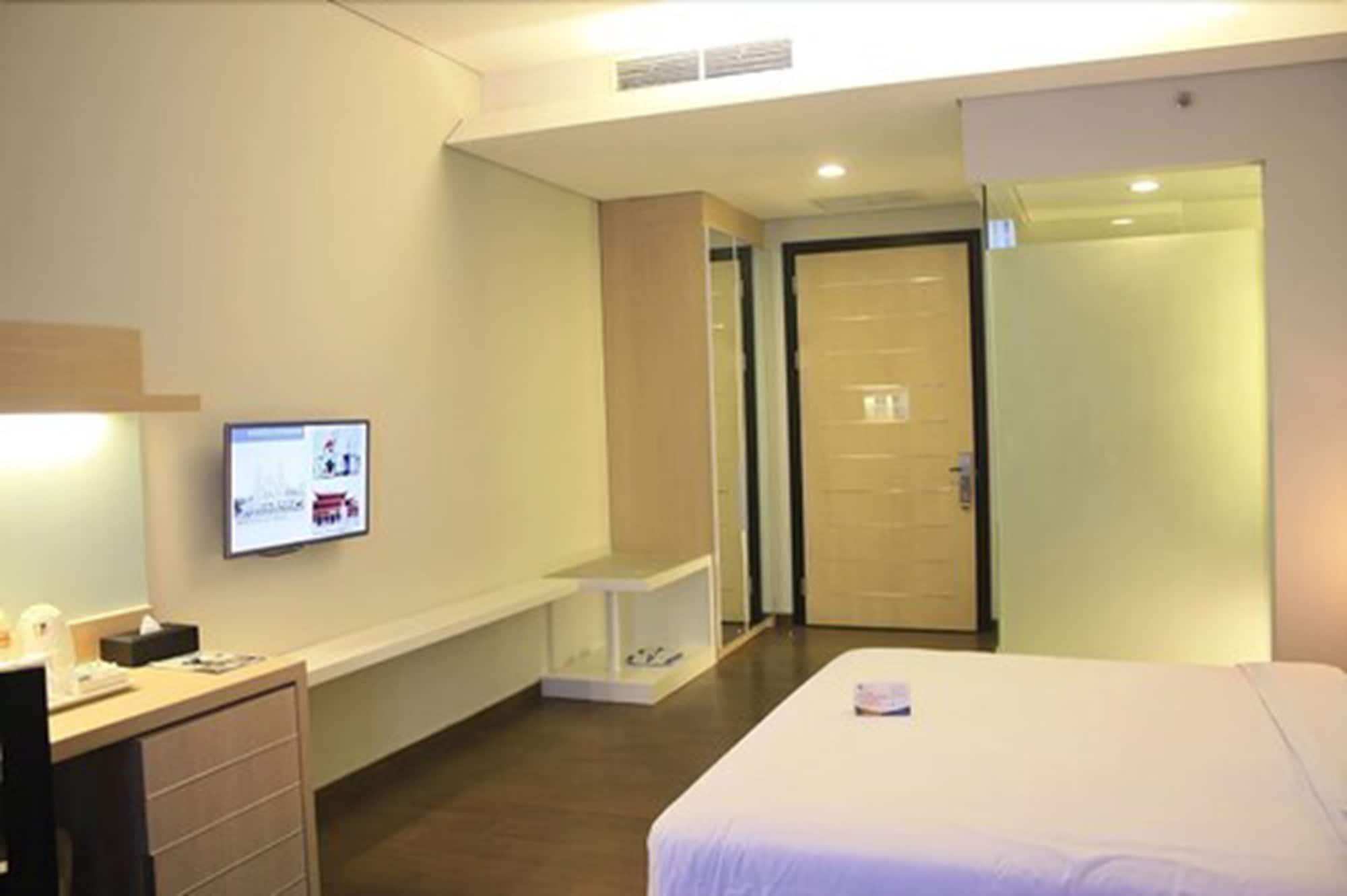 De'Rain Hotel Bandung Ngoại thất bức ảnh